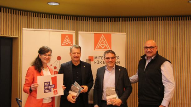 2025-02-18_mit_landrat_und_buergermeister_der_stadt_balingen